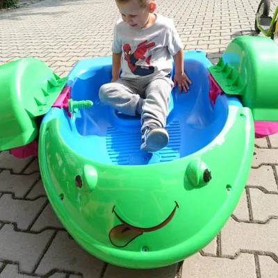 Single Type Kids Hand Pedal Boat Plastic Indoor Outdoor Mini Model (70kgs)