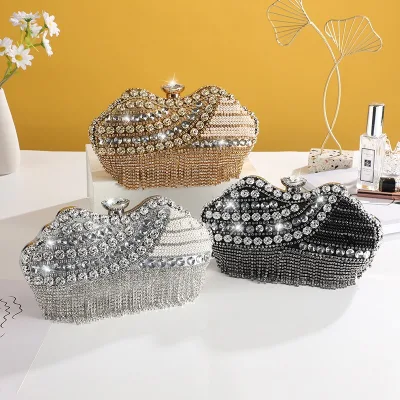 Exquisite Chain Clutch Evening Bag for Ladies Unique Wedding Cover Closure Stylish Rhinestone Tassels Dinner Bag