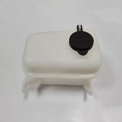 Changan Auto Parts New Eado Plus Coolant Expansion Body Water Tank Antifreeze Kettle Assembly for Cooling Systems