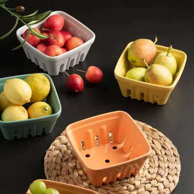 Ready To Ship Nordic Square Colander Fruit Basket Solid Color Under Glazed Berry Bowls Kitchen Supplies Snack Fruit Bowl