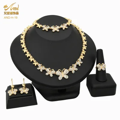 Classic XO Four-Piece Jewelry Sets Link Chain Zinc Alloy Necklaces Earrings Bracelets Rings-Wholesale