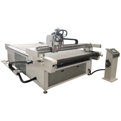 Automatic CNC Digital Oscillating Knife Cutter With Conveyor Table for Car Mat Leather EVA Foam Textile Cutting