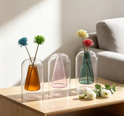 OEM Unique Shaped Glass Reed Diffuser Bottle Custom Colored Aromatherapy Glass Vase Oil Dried Flower Glass Container