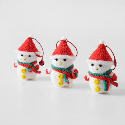 Christmas Crochet Kit Crochet Starters Kit for Adults With Crochet Accessories Xmas Tree Snowman Craft Knitting Kits