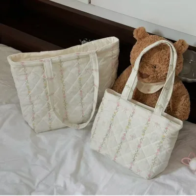 Large Capacity Popular Ladies Tote Bag with Full-Color Printed Design Portable Women's Bag