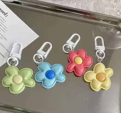 Cute Colorful Flower Keychain Five Petals Flower Keychains for Girl DIY Keyring Purse Bag Mobile Phone Earphone Case Decor Charm