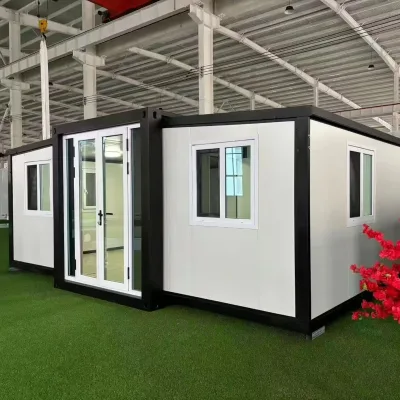 High Quality Made in China Quick Install Insulated Scenic Glamping Homestay Worker Dormitory Expandable Container House