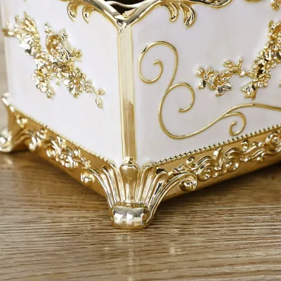 Plastic Acrylic Tabletop Tissue Box for Home-use Creative Hotel Style Hotel Room Decoration