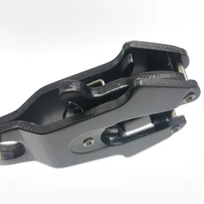 Unique Features Adjustable Safety Harness Collar Buckles Auto Locking Swivel Carabiner Metal Pet Collar Buckle