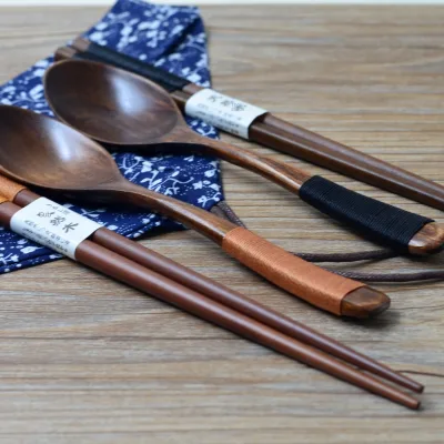 Japanese Style Winding Floral Wooden Chopsticks and Spoon Set Industrial Design Home Kitchen Portable with Cloth Bag Suit