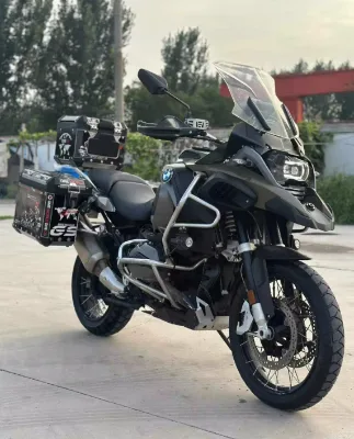 BMiW1 1250cc GS Adventure Off Road Motorcycle Gas Powered Touring Motorbike With Side Boxes