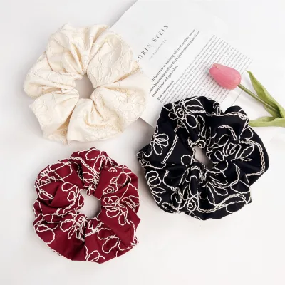 Wholesale Fashion Girls Hair Accessories Designer Scrunchies Vintage Flower Hair Scrunchies