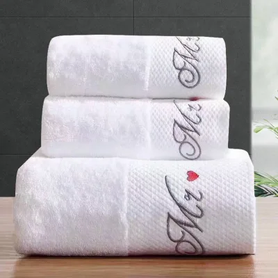 Comfort Skin Friendly White Hotel Guest Towel Moderate Thickness Not Too Thick or Thin Cotton White Towel
