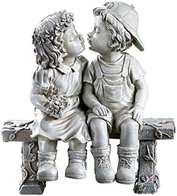 First Kiss Resin Garden Statue Little Girl and Boy Kissing Yard Miniature Polyresin Figurine