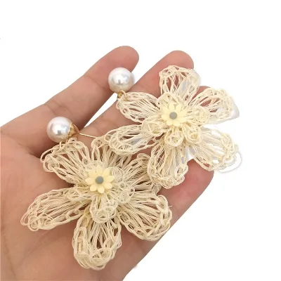 Fashion Rattan Flower Earrings Imitation Pearl Post Natural Rattan Braided Earrings
