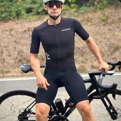 Road Bike Cycling Wear Aero Race Fit Professional Sublimation Suit Breathable Comfortable Seamless Soft Men Cycling Jersey Set