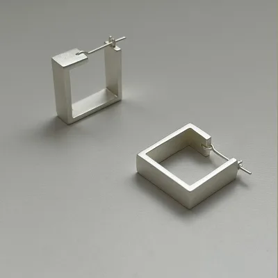 BOYI High Quality New Design Geometric square Frosted Silver Plated Earrings Ear Buckles