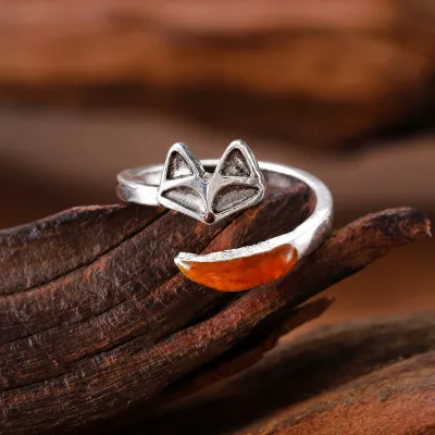 European and American Fashion Rings for Women Simple Design Adjustable Open Fox Jewelry High-End Niche Ring