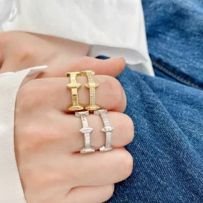CH-JDR0277 New Design Ring Inlaid with Cubic Zircon Gold/Silver Plated Copper Ring Unisex CZ Ring Jewelry Accessory Wholesale