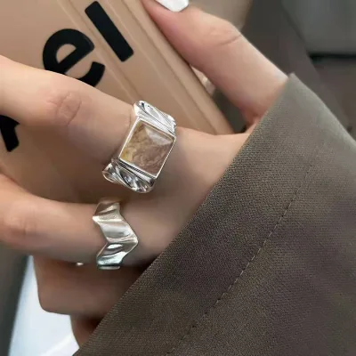 square Sugar Ring Female Retro Fashion Geometric V-shaped Ring Irregular Ins Index Ring Party Gift