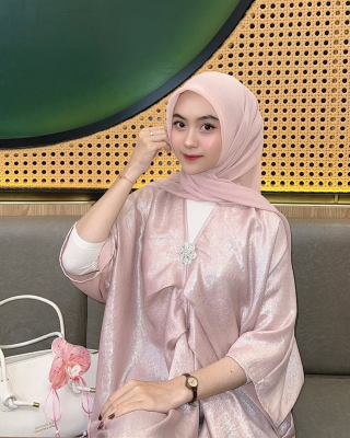 SHENGMO Solid Color Muslim Female Headwear Hijabs Breathable 45 Bawal Cotton Plain Hijab Women Headscarf Hijab