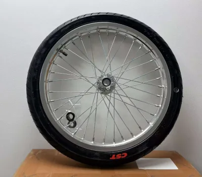 Fit for Sur-Ron Light Bee X 17 Inch Supermoto Wheels Silver Chrome Rim Set 70/90-17 90/80-17 Road Tires E-bike