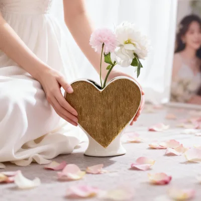 Romantic Elegant Chinese Style -themed Vitreous Glaze Vase for Couples Golden Luxurious Flower Container Aromatherapy