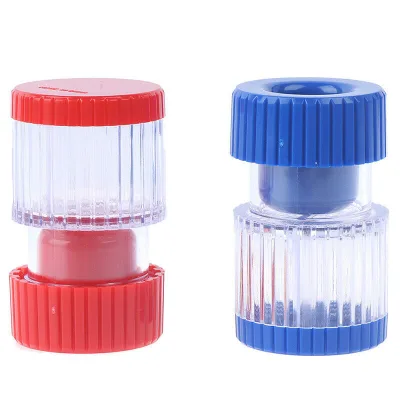 FOCUS Tablet Grinder Custom Logo Promotional Gift Portable Lightweight Plastic Pill Crusher Container Pill Splitter Plastic