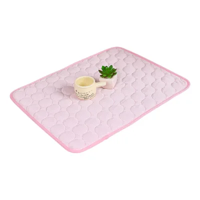 Luxury Pet Ice Pad Square Summer Soft Pet Bed Cooling Design Plush Bed for Dog Pet Floor Mat Bed