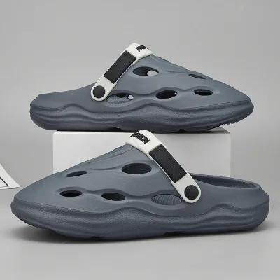 Wholesale Summer High Fashion Classic Baotou Shoes Breathable Sandals Clogs and Mule Shoes with Heel Casual Men's Outdoor Shoes