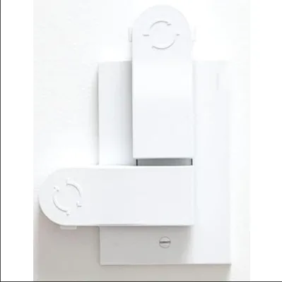 Self-Closing Outlet for 2-SCREW Child Safety Socket Double-Action Release Child Resistant Spring-Back Cover Decora Outlets