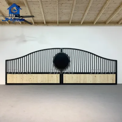 Factory Sale Galvanized Steel Pine Entry Gate Horse Barn Door Fence for Farm
