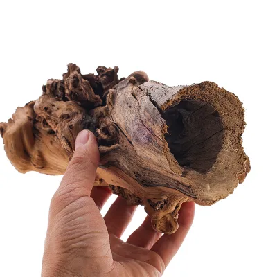 Special Design Rough Dead Wood Landscape Feature Natural Pomegranate Wood Hollow Tree Hole Large Driftwood Branches Sale