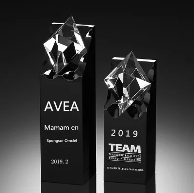 High Quality New Design Black Crystal Diamond Trophy Award Engraved Trophy Champion Award Souvenir Gifts