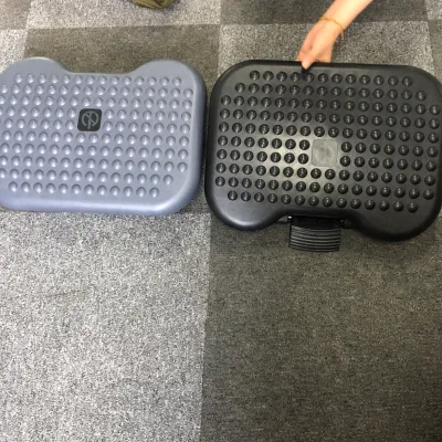 Adjustable Footrest Desk Ergonomic Footrest 3 Height Positions 30-Degree Tilt Non-Skid Massage Surface Plastic Home Stool