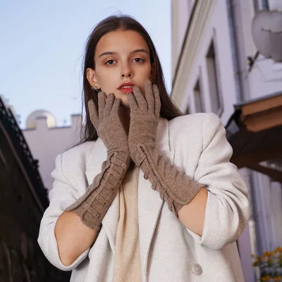 2023 AW New Arrival Warm Soft Women Gloves 100% Cashmere Long Style Knitted Mittens Button Plain Knitted Gloves