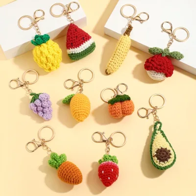 Handmade Crochet Fruit Keychain Cute Knit Fruit Key Ring Lychee Grape Lemon Carrot Strawberry Avocado Crochet Keychain Wholesale