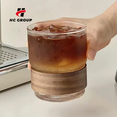 Modern Coffee Mug Glass Eco-friendly Reusable Heat Resistant Glass Coffee With Wooden Cup Sleeve