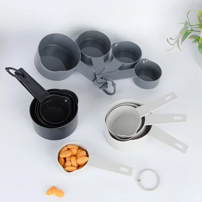 High End 4 Pcs Kitchen Tool Food Grade Plastic Wheat Straw Measuring Cup and Spoons Set with Hole