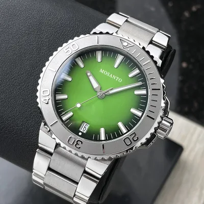 Men's Automatic Dive Watch Gradient Green Dial 300M Waterproof Power Reserve Men's Simple Watch