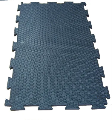 Interlocking Anti-Skid Agricultural Rubber Pad for Farming & Gym Floor Matting