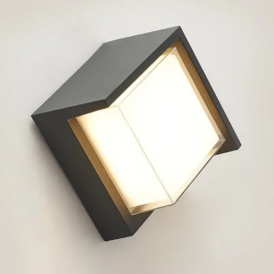 Outdoor Ip65 Aluminum Body and Plastic Pc Lampshade Led Wall Sconce Light Wall Lamp