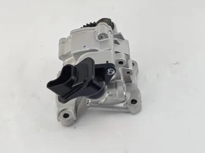 Hot Sell Popular Auto Part 21300-2J000 213002J000 Car Oil Pump for HYUNDAI SONATA TUCSON 2020-