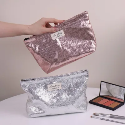 High-Appeal Large Capacity Cosmetics Bag Fashionable New Cross-Border Clutch with Zipper Closure Portable for Toiletry Bag