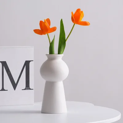 Wholesale Ceramic & Porcelain Vases Custom Pottery Bud Customized Ceramic Vase Cute Rustic Matte White Porcelain Small Vase