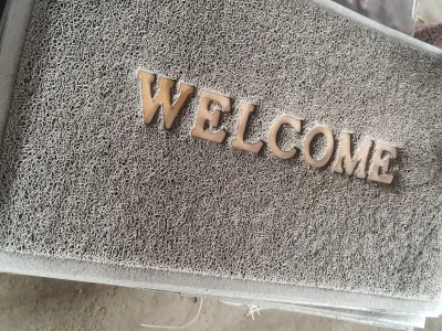 Waterproof PVC Silk Cushion Mat 0.4-1.1mm Silk Diameter 2.3-5kg/sqm Heavy Duty Cushioned for Hotel Dust Mat