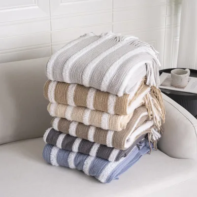 Nordic Style Stripe Knitted Throw Blanket Soft Lightweight Office Nap Blanket, Cozy Leisure Couch Cover for Home & Travel