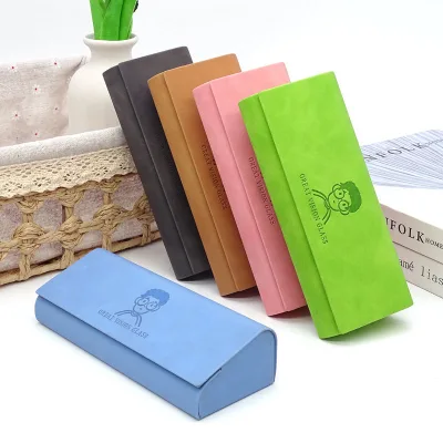 Custom Logo Cartoon Pattern Eyeglass Case Sunglasses Case Glasses Box Portable Semi-Rigid Wholesale OEM Eyewear Accessories