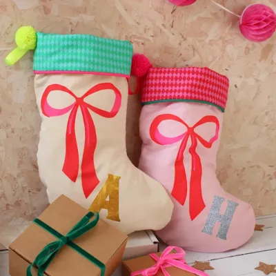 High Quality Polyester Xmas Home Decorations Embroidered Name Sock Bow Print Christmas Stockings with Pom Pom