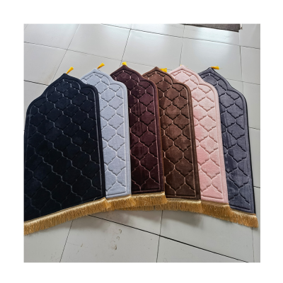 Musallah Prayer Rug Eid Ramadan Gift Muslim Comfortable Triangle Prayer Mat Islamic